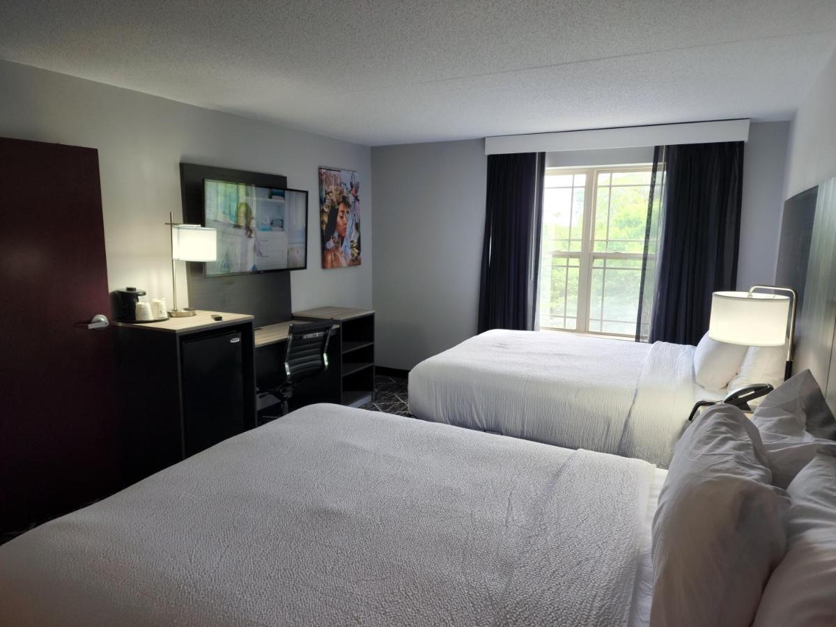 La Quinta & By Wyndham George 2*